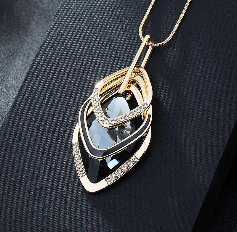 Maxi Collier